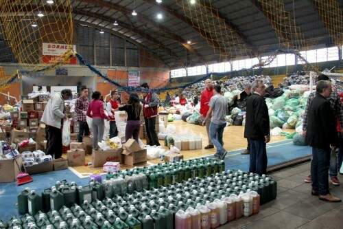 Doações para famílias desabrigadas em Esteio podem ser entregues no ginásio. (Foto: Thierre Costa/Prefeitura de Esteio)