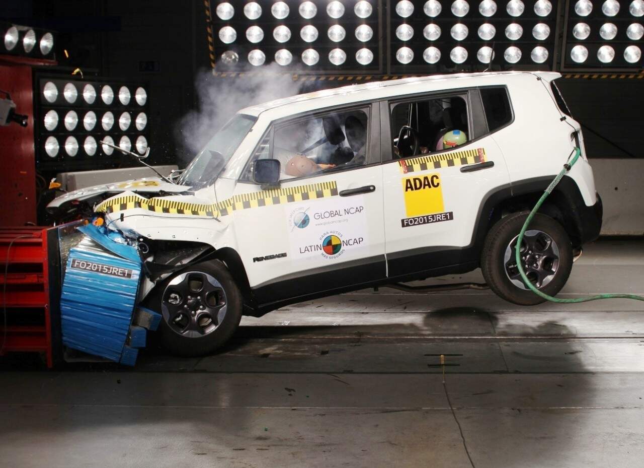 Jeep Renegade crash test Latin NCAP 2015