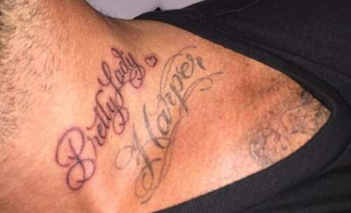 Jogador tem mais de 30 tatuagens espalhadas pelos corpo. (Foto: Reprodução)