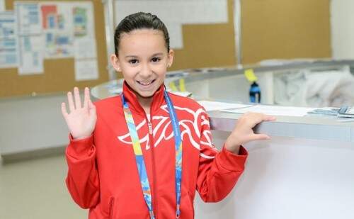 Apesar de ter ficado em último lugar entre as 64 inscritas na competição, atleta chamou a atenção pela juventude. (Foto: Reprodução)