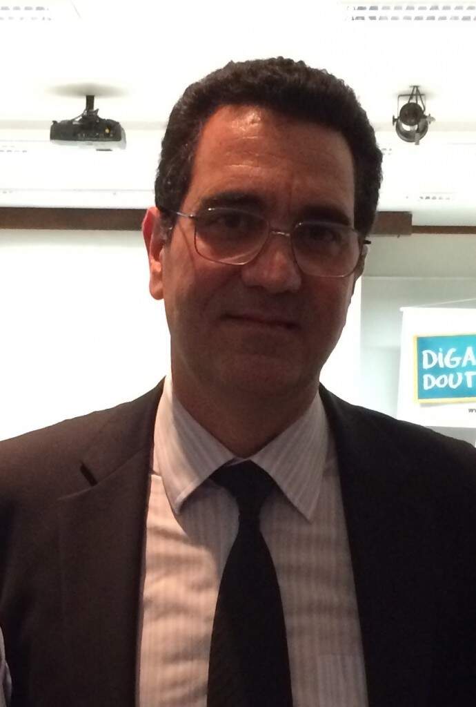 O evento, fechado aos associados do Instituto de Estudos Empresariais (IEE), ocorre a partir das 19h