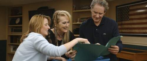 Meryl Streep (C), Kevin Kline (D) e a filha dela, Mamie Gummer (E). (Foto: Reprodução)