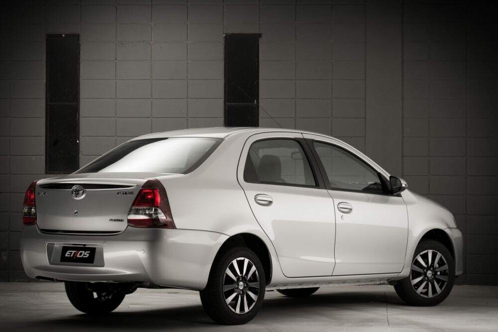 Toyota Etios Sedan 2015
