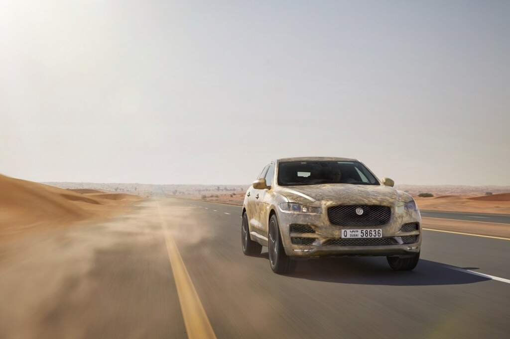 Jaguar F-Pace 2016
