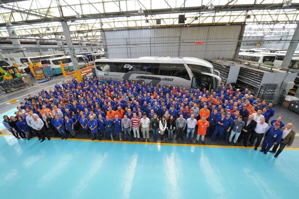 Marcopolo 400 mil ônibus e 66 anos