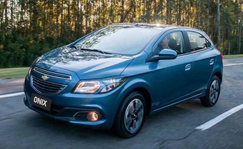 Chevrolet Onix 2015