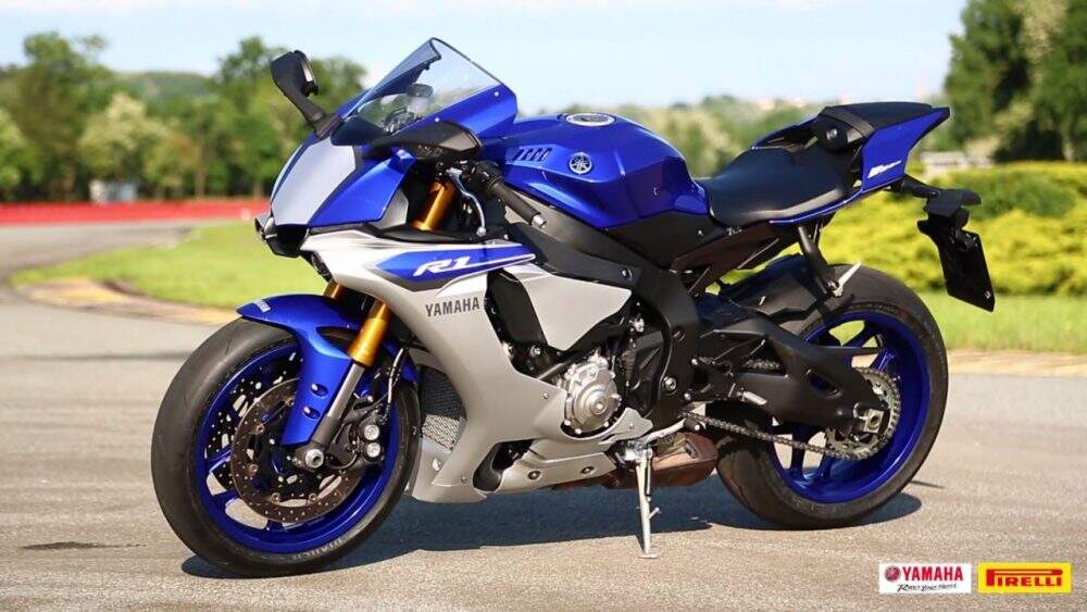 Yamaha YZF R1