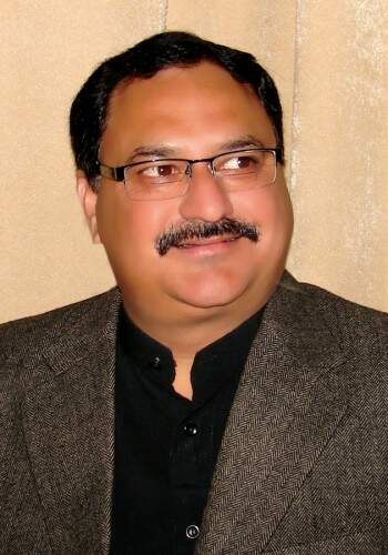 Água era para ser servida para ministro da Saúde indiano, Jagat Prakash Nadda. (Foto: Reprodução)