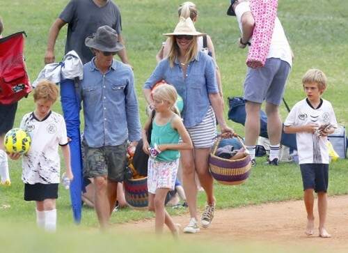 Julia Roberts e a família. (foto: reprodução)