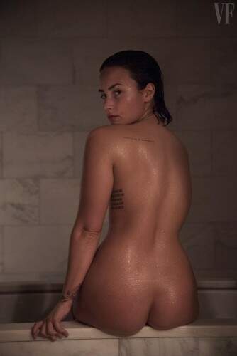 Demi Lovato posou para a revista "Vanity Fair". (foto: reprodução)