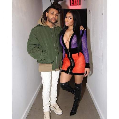 Ao lado do cantor The Weeknd, Nicki mostrou o look em várias fotos (Foto: Reprodução) 