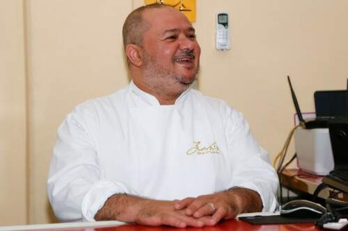 O chef Jairton Lopes instalou sua pequena e atraente pizzaria “Zahir Beiruth”. (Foto: Lenara Petenuzzo/especial)