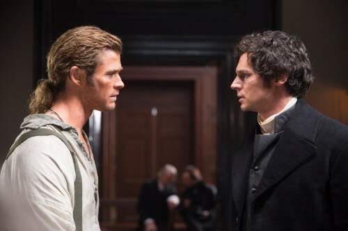 Filme mostra embate entre personagem de Hemsworth e de Benjamin Walker. (Foto: Reprodução)