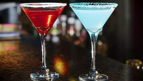 Bebidas também são temáticas. (Foto: Reprodução)