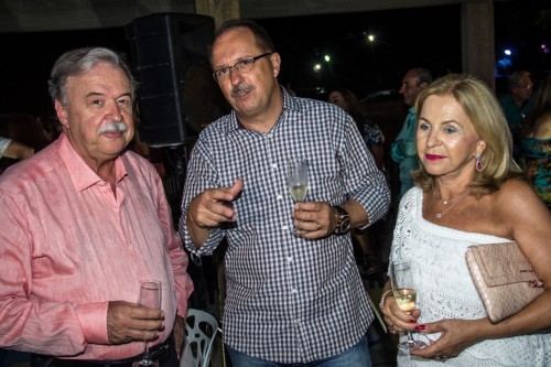 Suely e Gilberto Petry com Eliseu Pereira. (Foto: Jackson Ciceri/O Sul) 