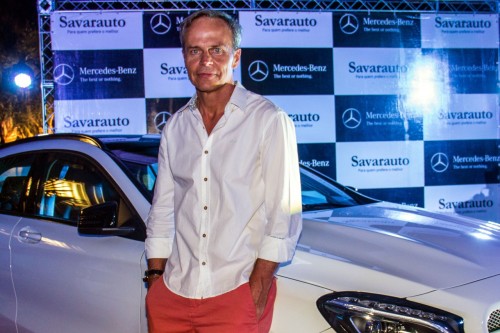 Octaviano Busnello recebeu convidados para a paella no litoral (Foto: Jackson Ciceri/O Sul) 