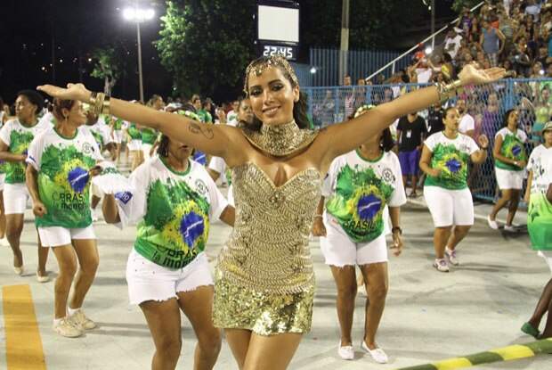 Anitta no ensaio técnico da Mocidade. Crédito: Reprodução