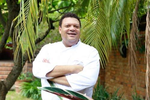 O chef Jorge Nascimento preparou cardápio especial a base de trutas. (Foto: Lenara Petenuzzo/especial)