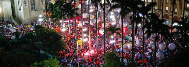 Praça da Sé, em São Paulo, durante ato contra impeachment