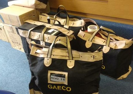 Material apreendido na operação. (Foto:MP-RS/Divulgação)