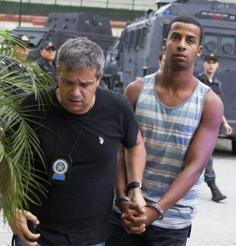 Raí de Souza, de 22 anos, também é considerado suspeito de participar do estupro  coletivo de uma jovem de 16 anos, no Rio. (Foto: Paulo Campos/Folhapress)