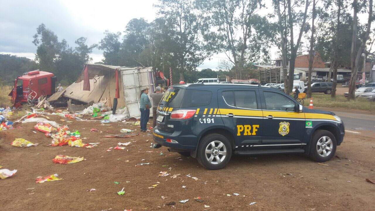 Acidente na BR-290, em Eldorado do Sul. (Foto:PRF/Divulgação)