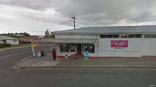 Cerca de 800 pessoas moram em Kaitangata. No local, há uma escola de ensino fundamental, um bar e uma pizzaria. (Foto: Reprodução)