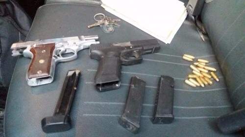 Polícia apreendeu armas e munição  (foto: Brigada Militar/divulgação)