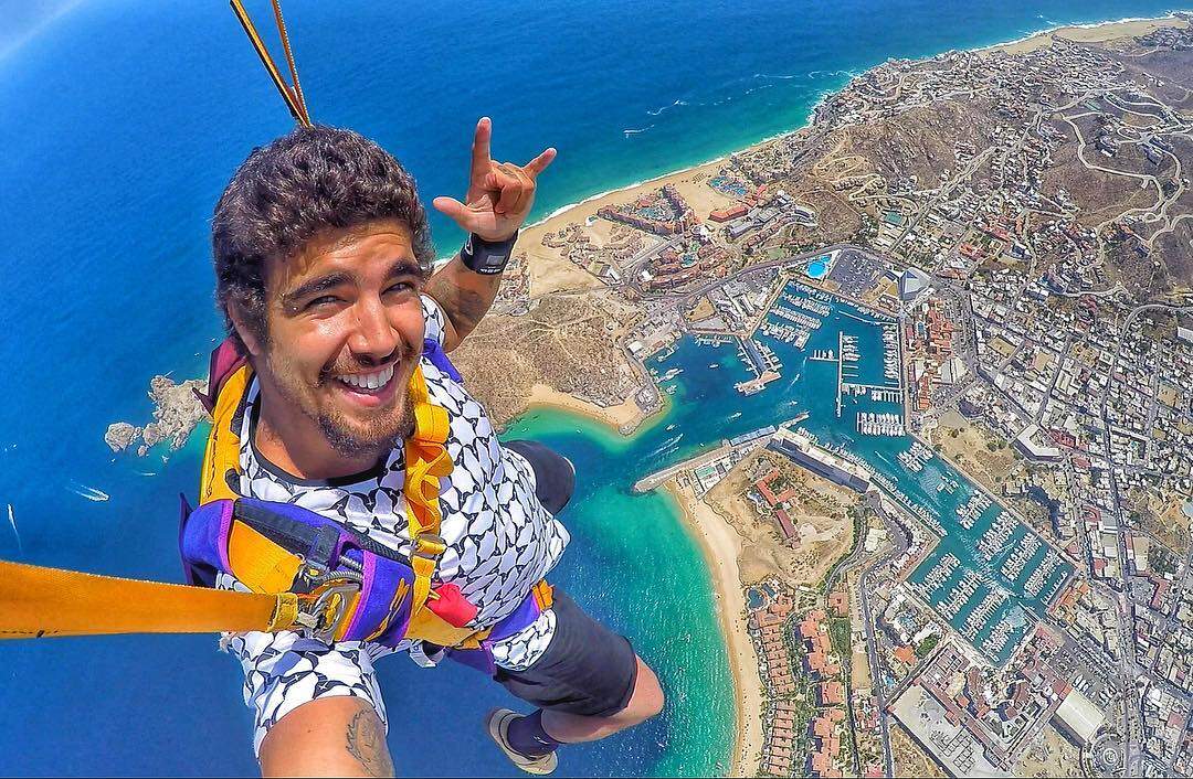 Caio Castro: viagem radical. (Foto: Reprodução/ Instagram)