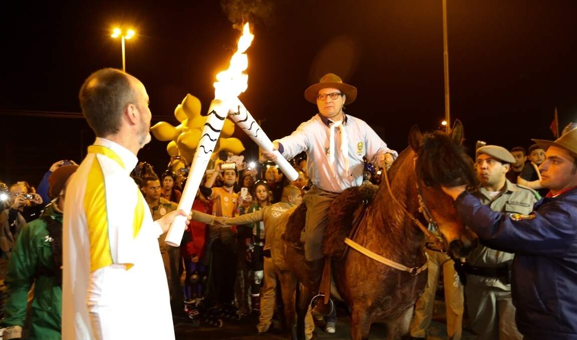 Encontro entre o esporte paralímpico e a tradição gaúcha. (Foto: Marcos Nagelstein/Agência Preview)