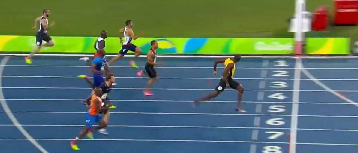 Bolt (D) cruzou a linha de chegada com boa vantagem sobre os adversários. (Foto: SporTV/Reprodução)