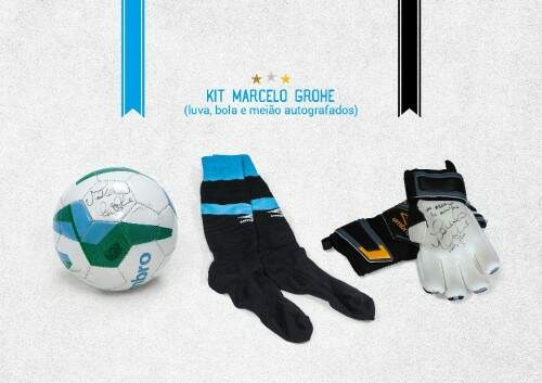 Leilão tricolor inclui um kit com luva, bola meiões autografados pelo goleiro Marcelo Grohe. (Foto: Divulgação)