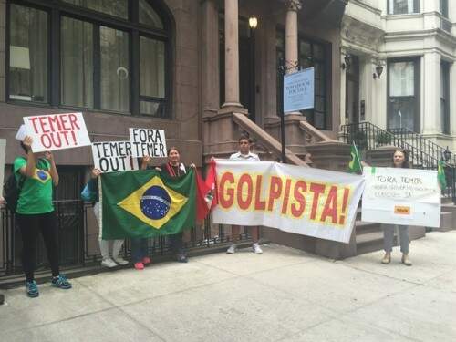 Manifestantes em Nova York (Foto: reprodução)