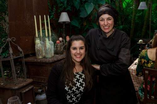 Gabriele Picoli e Roberta Horn Gomes, que recebeu em mais uma edição do Fashion Food no seu restaurante. (Foto: Pedro Antonio Heinrich/especial)