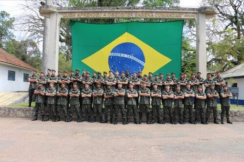 Corrida visa aproximar o Exército da comunidade (Foto: Divulgação)