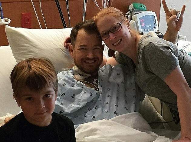 Sammy Griner com os pais. (Crédito: Reprodução)