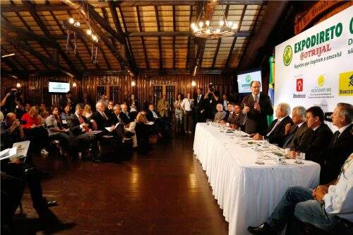 Concentrando todas as atenções foi dado o passo inicial da Expodireto Cotrijal 2017 no Galpão Crioulo do Palácio Piratini. (Foto: Daniela Barcellos/Palácio Piratini)