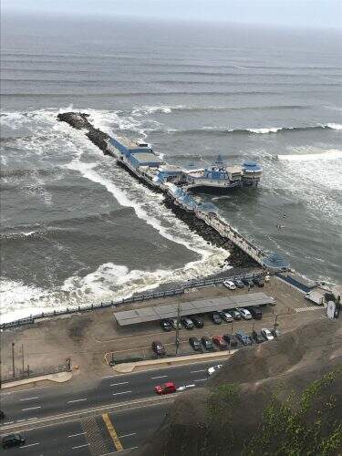  Vista aérea do La Rosa Nautica, um dos mais categorizados restaurantes peruanos. (Foto: Divulgação)