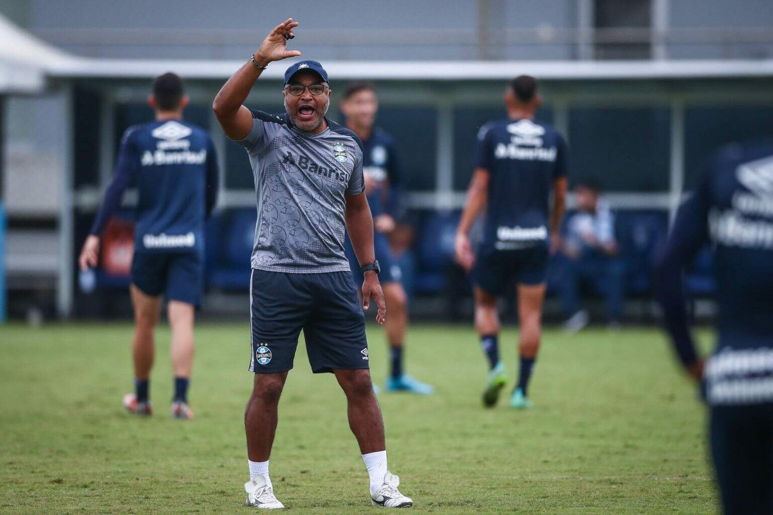Treinamento do Grêmio ficou marcado por desentendimento entre técnico e jogadores