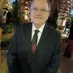 65 anos (65)