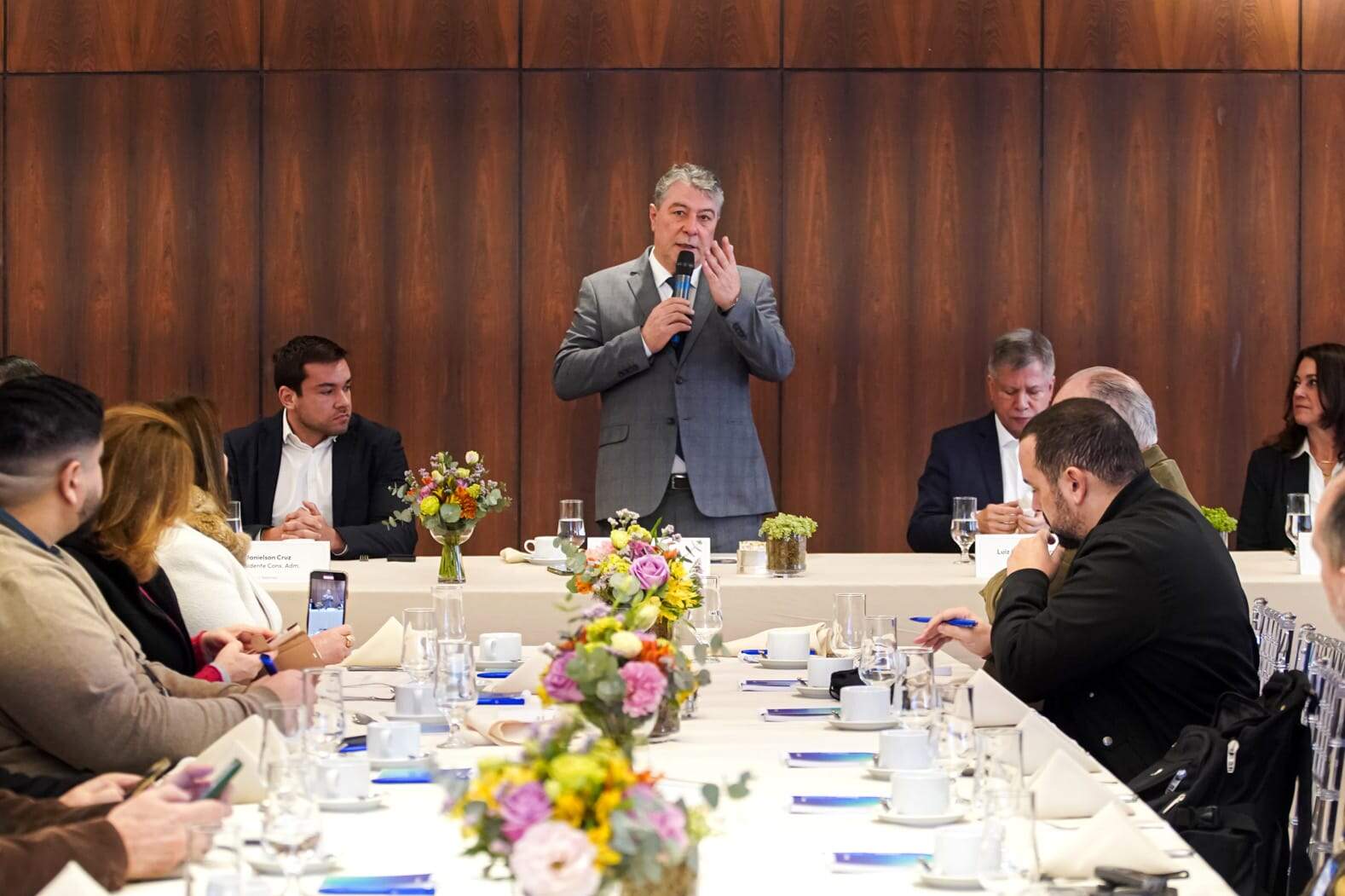 Fernando Lemos, presidente do Banrisul, apresenta banco com lucro de 42,4% no primeiro semestre