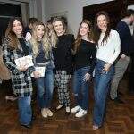 4. Lucila Magadan, Ana Laura e Debora Flesch, Camila e Renata Zietolie