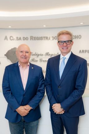 Cláudio Nunes Grecco e Guilherme Pinho Machado