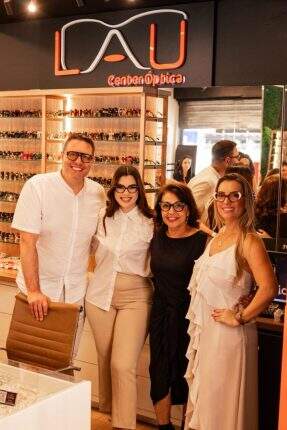 Alexandre Lau, Gabrielli Bitencourt, Magda Beatriz e Kathi Woloski