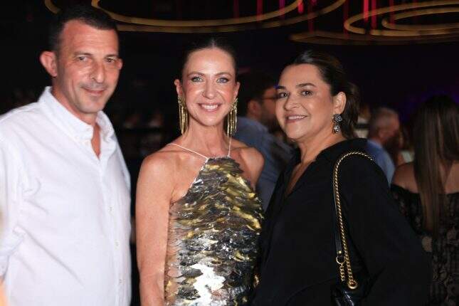 Claudio Pegoraro, Tiana Burmann e Carol Pegoraro