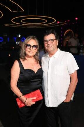 Carmen Ferrão e Josué Vânius Hoewell