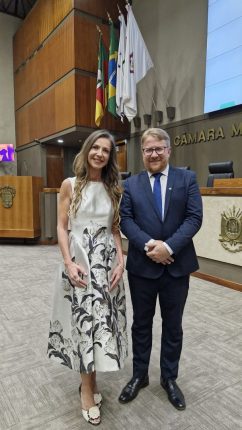 Tiana Burmann e Rafael Fleck