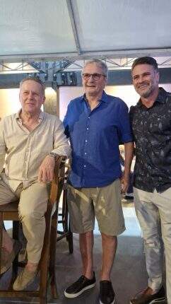Fernando Postal, Romário Mezzari e Felipe Costella