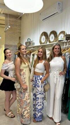 Isadora Caloy, Rafaela, Antônia e Fernanda Jakubowski