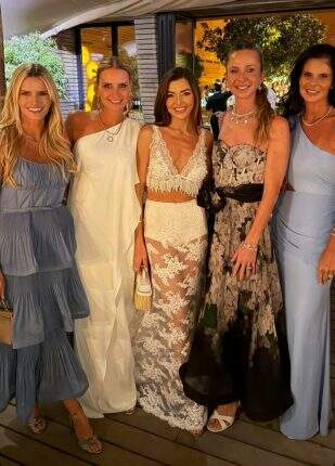 Carla Emanuelli Bitello, Roberta Rohenkohl, Paula Feijó, Tiana Burmann e Juliana Tramontina